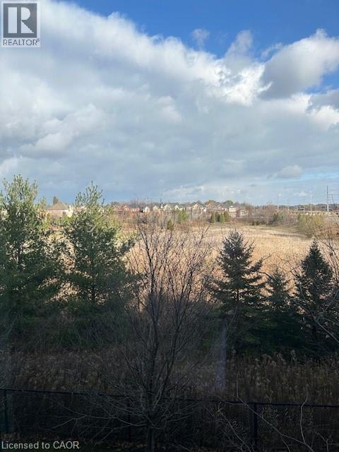 Photo du bâtiment - 5327 Upper Middle Rd