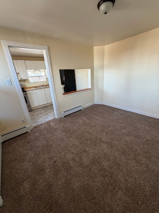 Building Photo - 49 S Front St