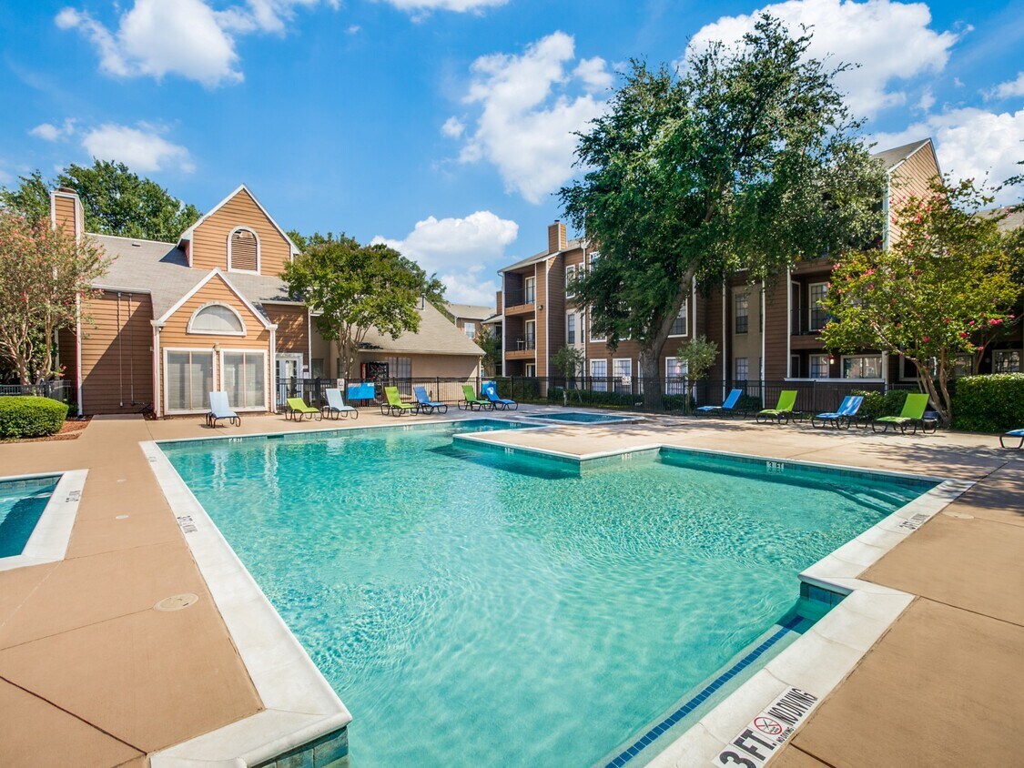 Seacrest Apartments Alquileres en Garland, TX