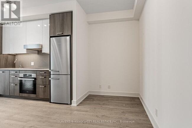 Building Photo - 11 Lillian St