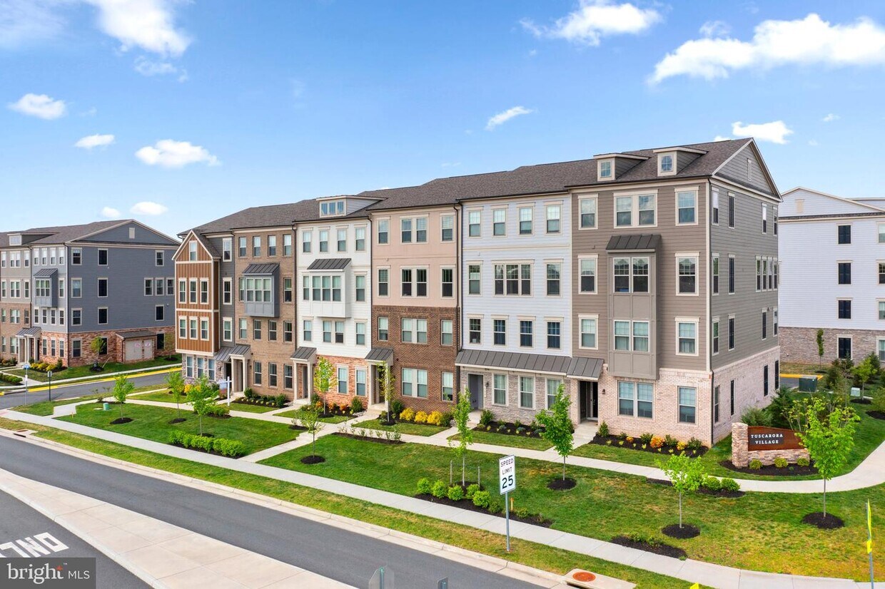 118 Petite Sirah Terrace SE, Leesburg, VA 20175 Townhome Rentals in