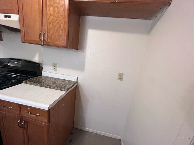 Foto del edificio - 4406 Dovewood Dr