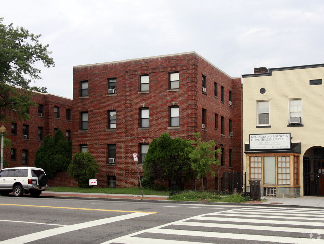 Building Photo - 7444 Georgia Ave NW