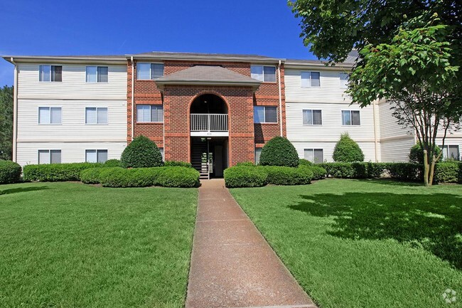 Newmarket Village Apartments under $1,000 - Newport News, VA - 1 ...