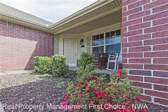 Foto del edificio - 4 br, 2 bath House - 3101 SW Wentworth Ave