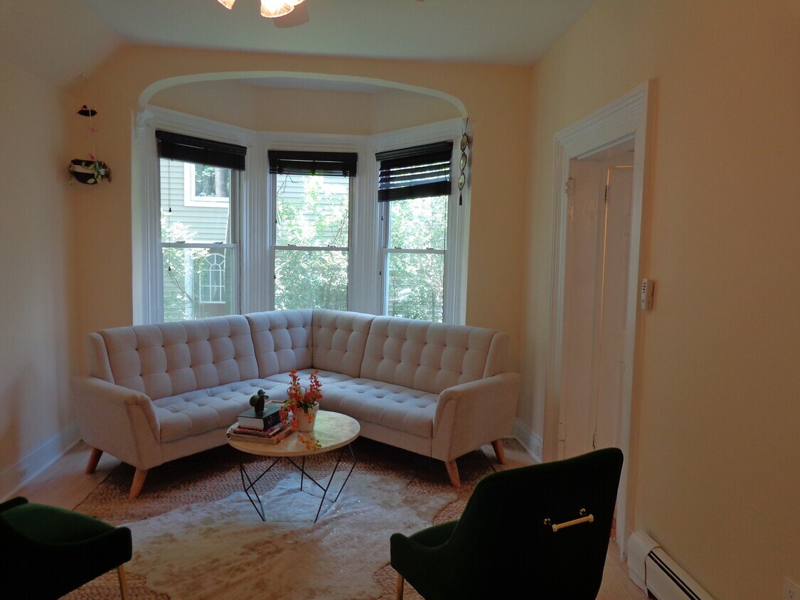 LIVING ROOM - 23 Maple St