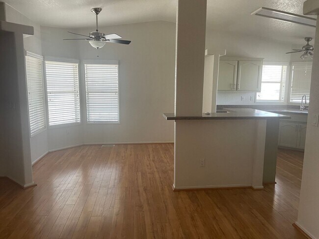 Foto del edificio - CITRUS VIEW/ 55+ Community 3 bedroom home available now.