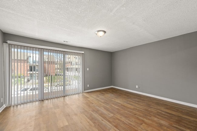 Building Photo - 3739 Wyandotte St