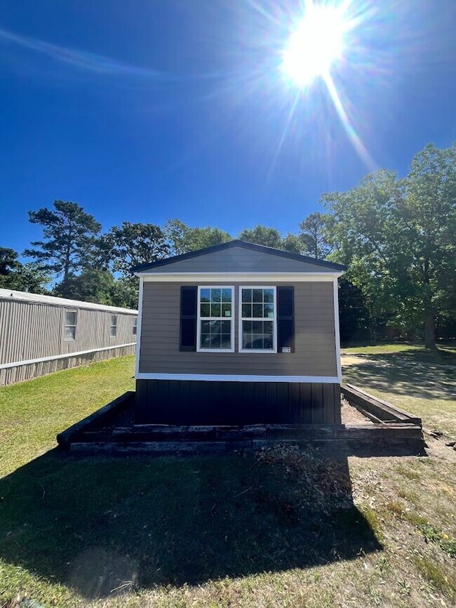 Foto del edificio - 5613 Hardwick Ln