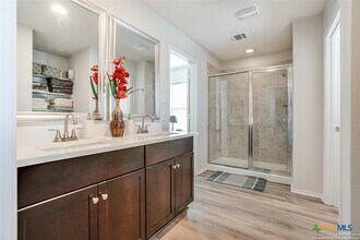 Building Photo - 2946 Wolfcreek