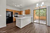 Foto principal - 2250 E Deer Valley Dr