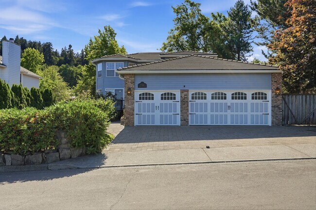 Foto del edificio - 17903 Ridge Lake Dr