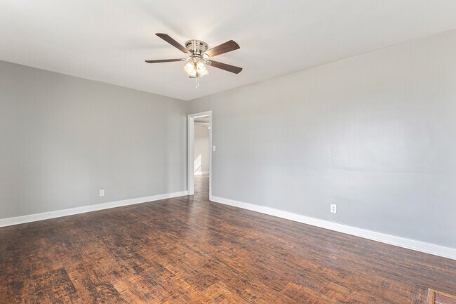 Foto del edificio - 701 9th Ave S