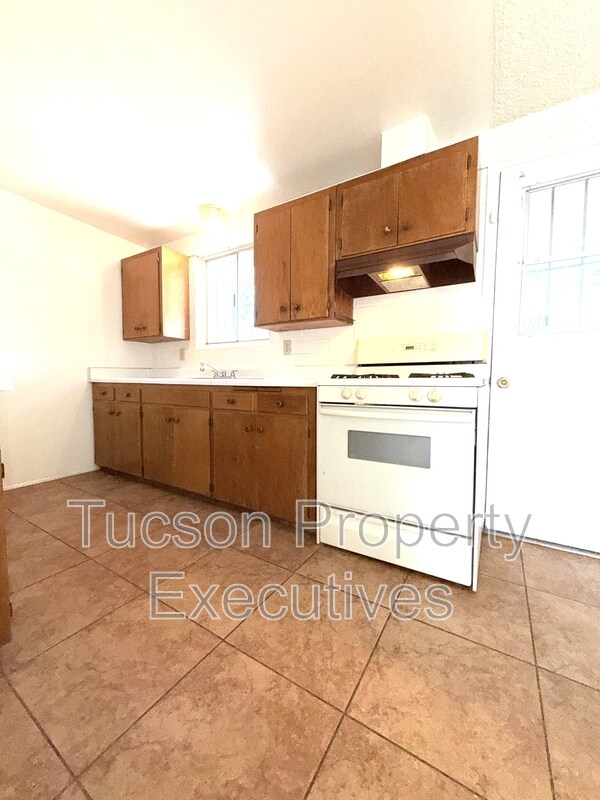 Foto del edificio - 4239 E Lee St