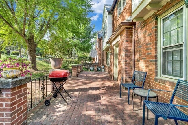 Foto del edificio - 2521 Longview Ave SW