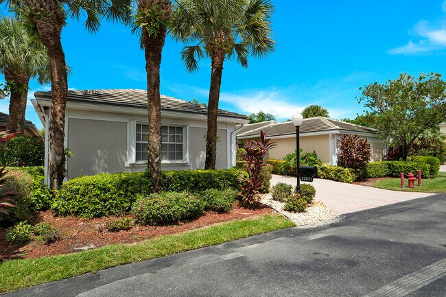 Foto del edificio - 22831 Windsor Wood Ct