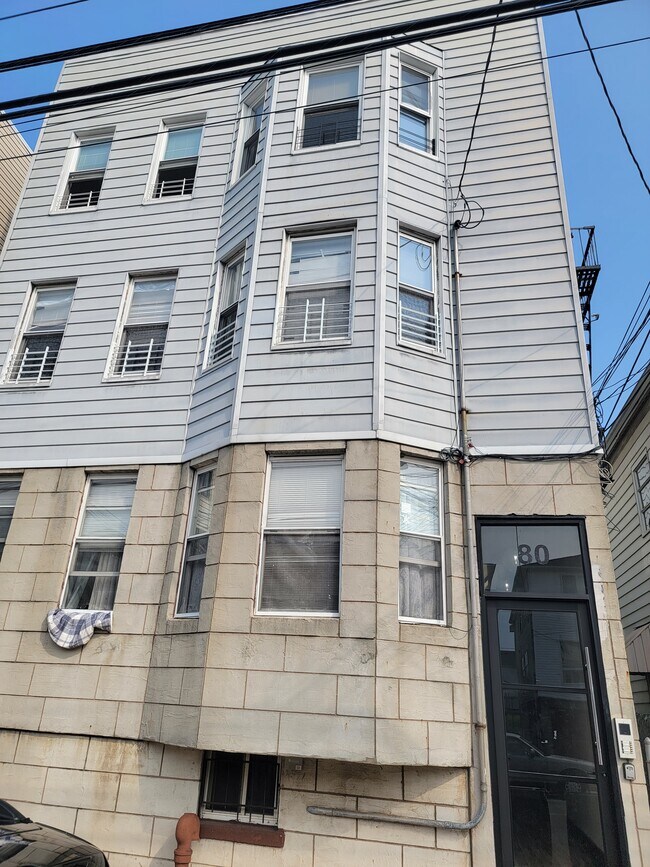 Foto del edificio - 80 Prospect Ave