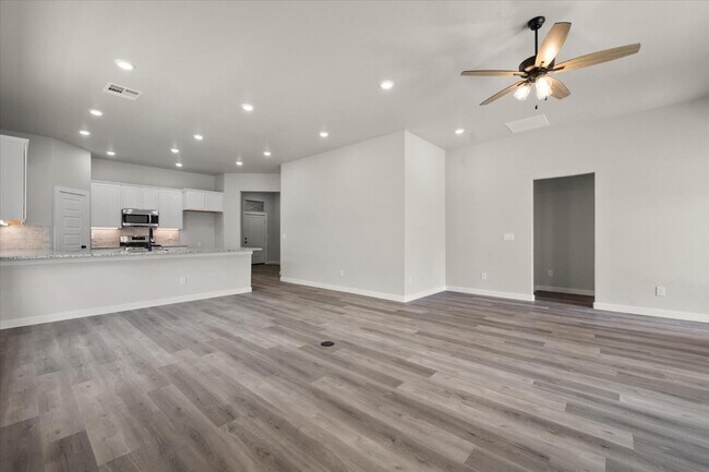 Foto del edificio - 3202 Farmhouse Ave