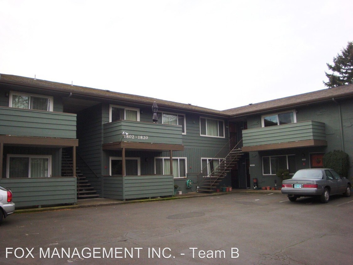 18201820 NE Schuyler St, Portland, OR 97212 Condo for Rent in