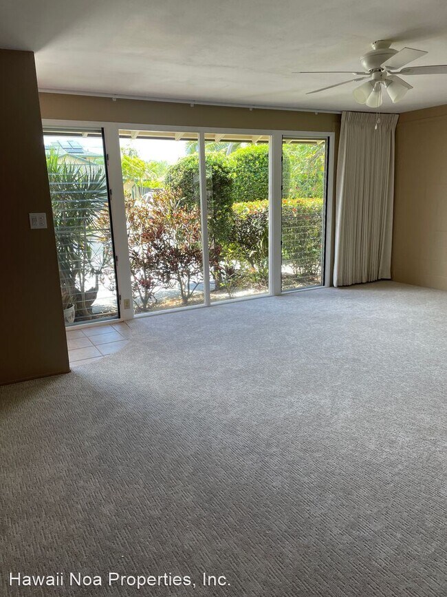 Building Photo - 4 br, 2 bath House - 127 Aikahi Loop