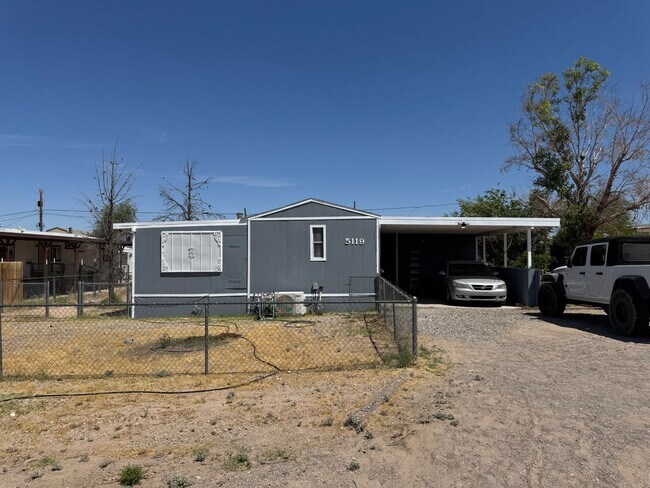 Building Photo - Spacious Corner Lot in Topock, AZ