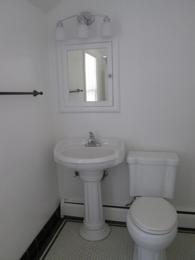 Vanity & sink - 501 N Sherman Ave