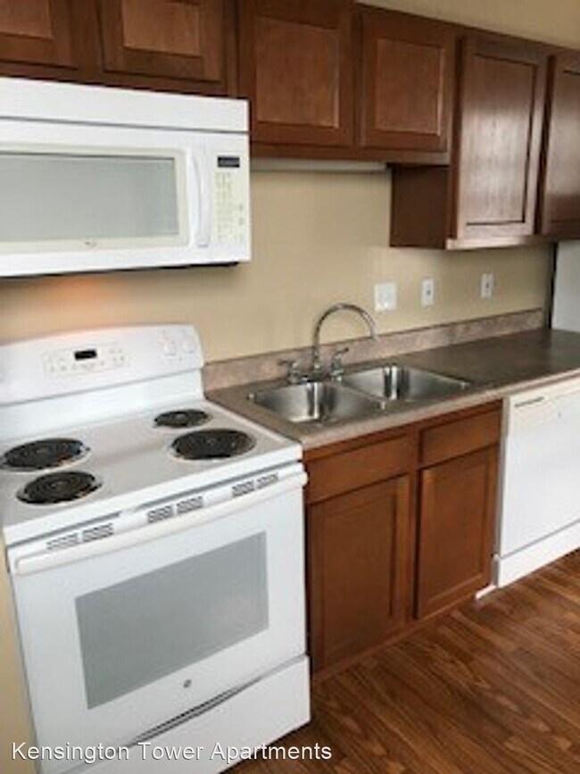 Building Photo - 505 S 16th St