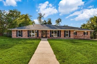 Building Photo - 1026 Randy Rd