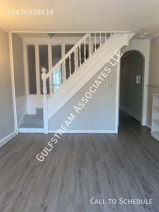 Building Photo - 1913 Walbrook Ave