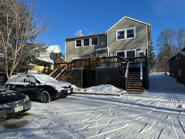 Foto del edificio - 162 Washington St