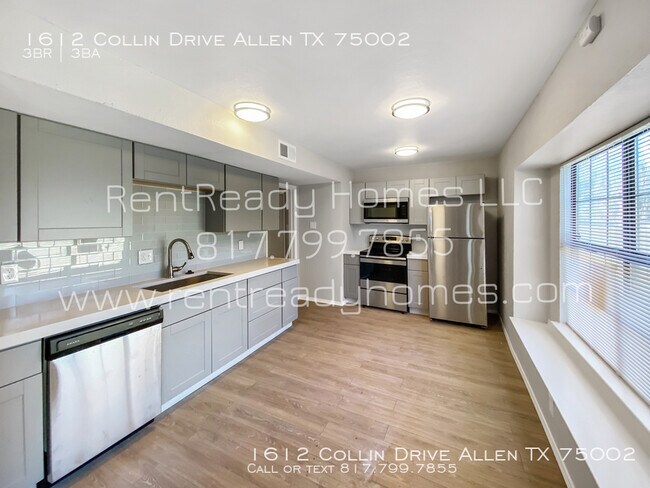 Building Photo - 1612 Collin Dr