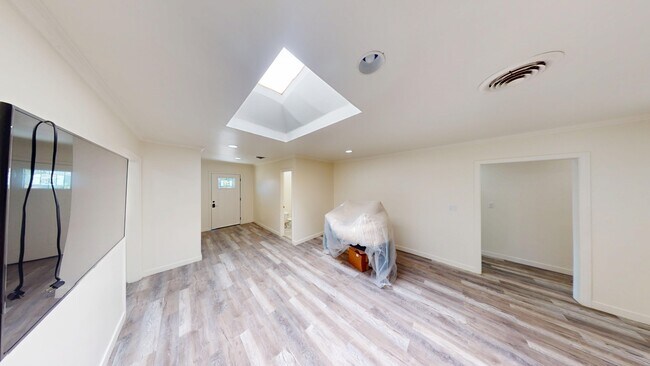 Foto del edificio - 4933 63rd St