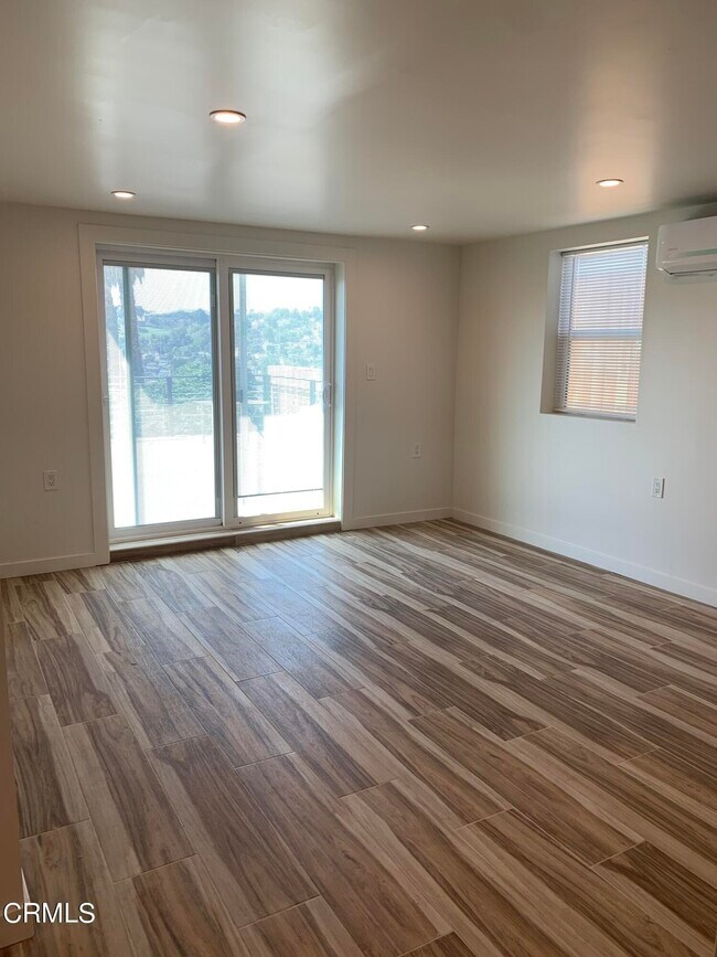 Foto del edificio - 4038 W Ave 42