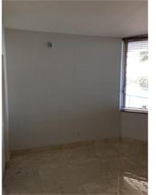 Building Photo - 325 S Biscayne Blvd