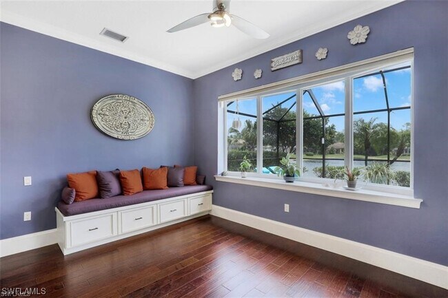 Foto del edificio - 8172 Lowbank Dr