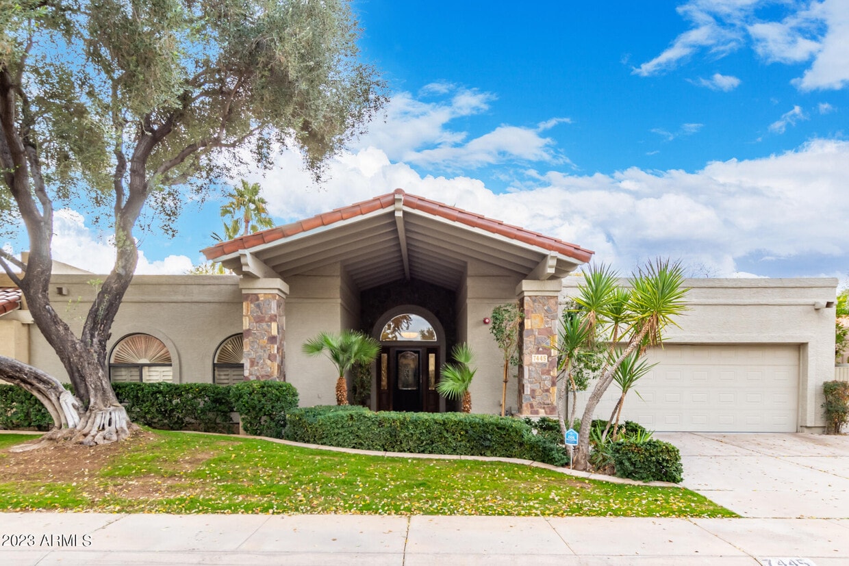 7445 MERCER Ln, Scottsdale, AZ 85260 House for Rent in Scottsdale, AZ