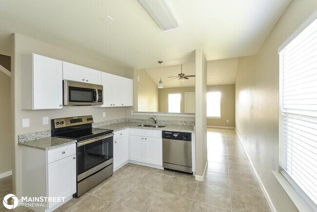 Foto del edificio - 8710 Afton Canyon, Converse, TX 78109