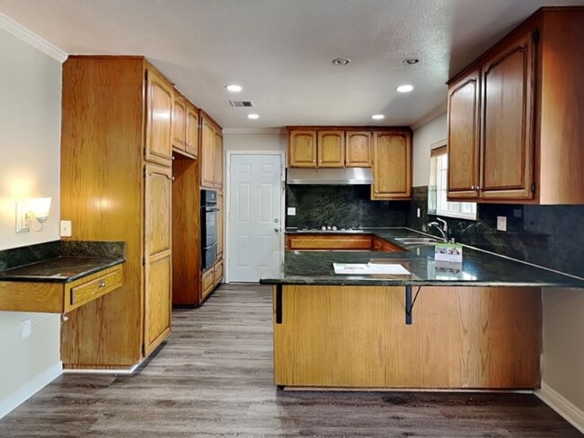 Foto del edificio - 378 W 53rd St