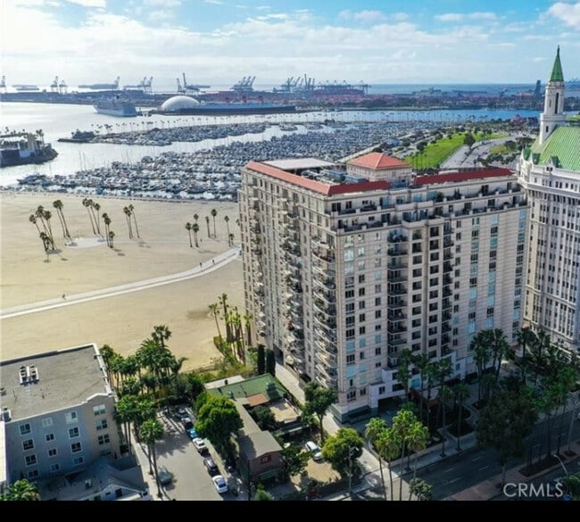 Building Photo - 850 E Ocean Blvd