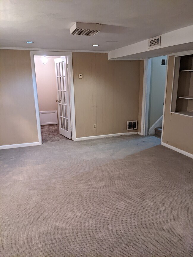 Foto del edificio - 1265 River Oaks Dr