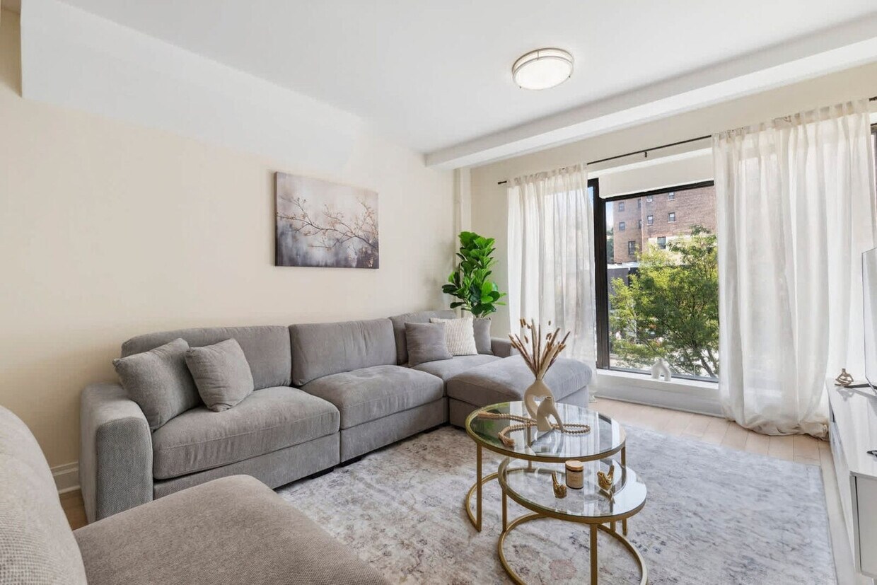 Foto principal - 387 6th Ave