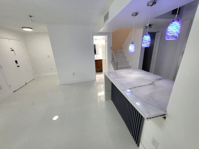 Foto del edificio - 9430 SW 170th St