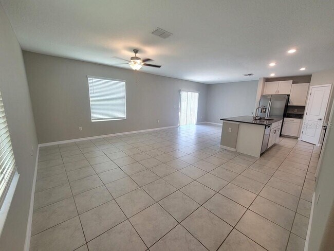 Building Photo - 13770 Sea Bridge Dr