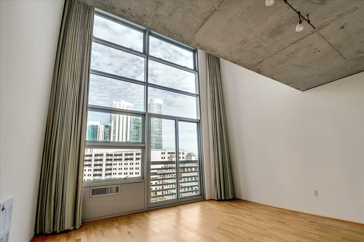 Foto principal - 77 Dow Pl