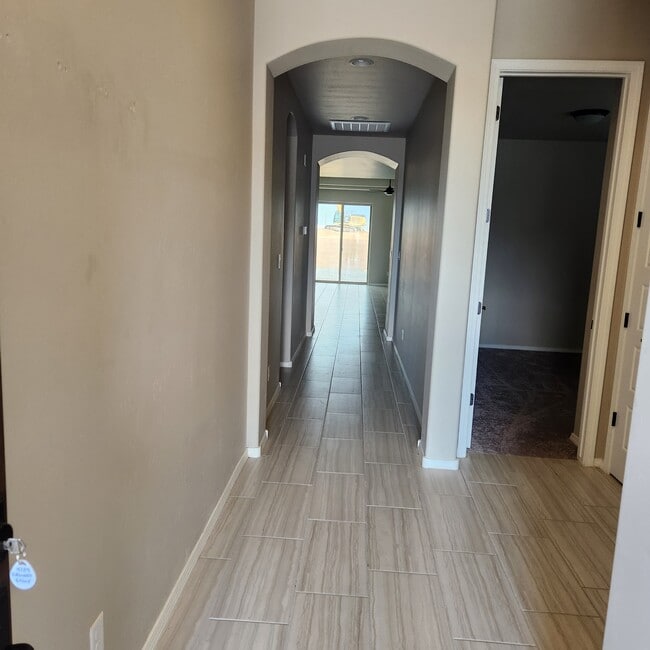 Entry - 4289 Crowned Eagle Loop NE