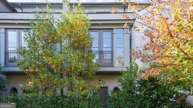 Foto del edificio - 689 Fraser St SE