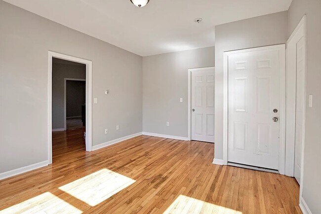 Foto del edificio - 34 Kellogg St