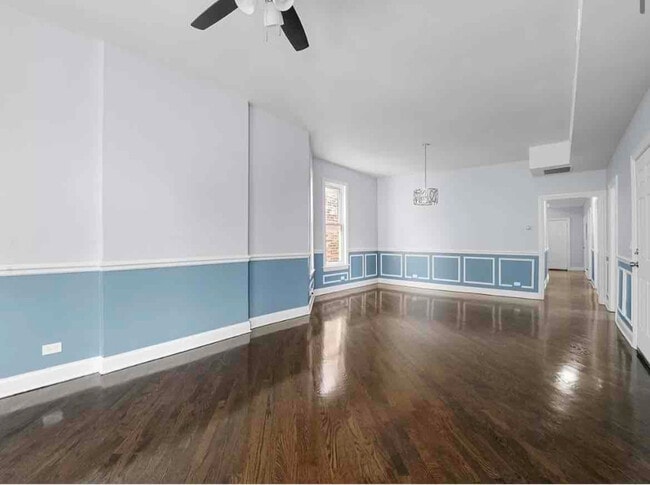 Foto del edificio - 6430 S Green St