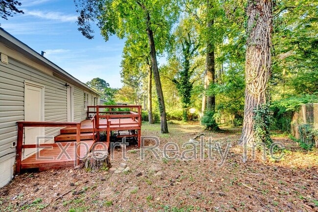 Foto del edificio - 1720 University Blvd