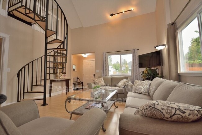 Foto del edificio - 823 6th St